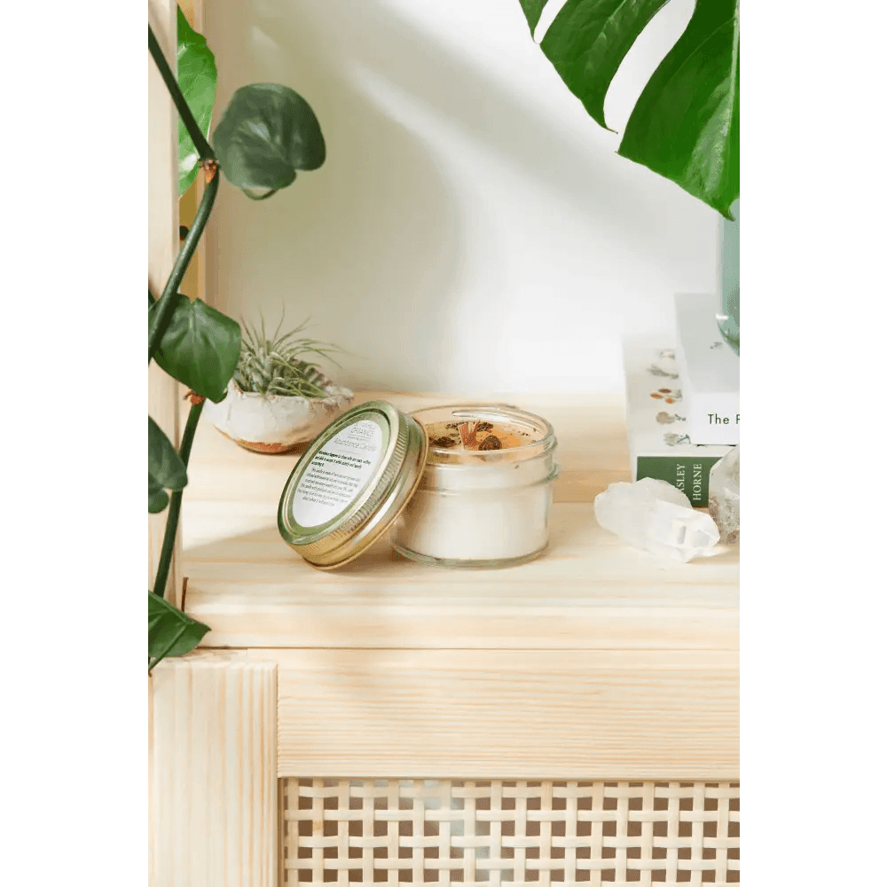 Abundance Candle Blast: Crystal Herbs and Creamy Aroma Awakening - Estalios