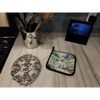 Clumber Spaniel Pot Holders: Garden Fresh Heat Resistant Style! **product Description** Add a Touch of Charm and Functionality to your Kitchen with our Decorative - Estalios