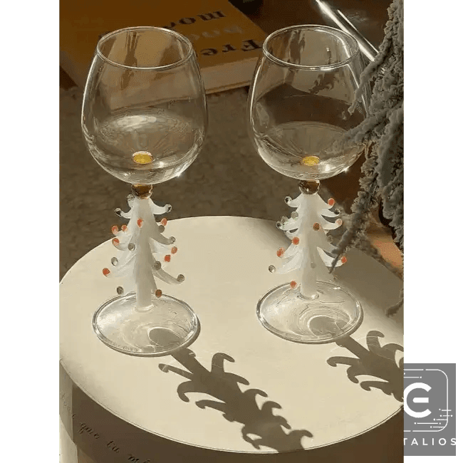 Cheerful Christmas Wine Glass Set for Festive Celebrations - Estalios