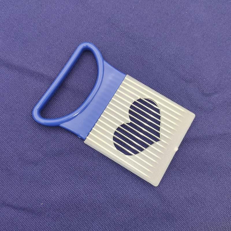 Heart Slicer and Onion Holders for a Fun, Flavorful Kitchen Twist - Estalios
