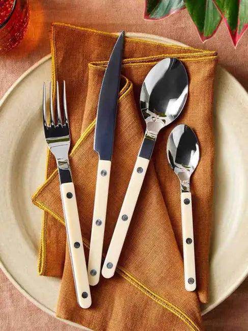Elegant Ivory Silverware with Cool Light Green Accents for Stylish Dining - Estalios