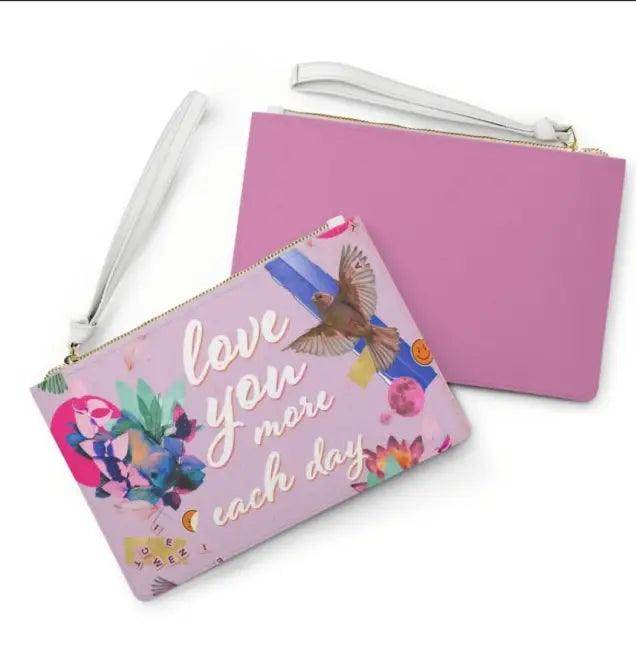 Vibrant Lavender Clutch with Chic Floral Design for Style - Estalios