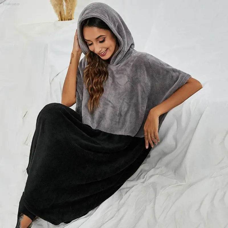 Leisure Hooded Cover-up with Color-blocking and Versatility - Estalios