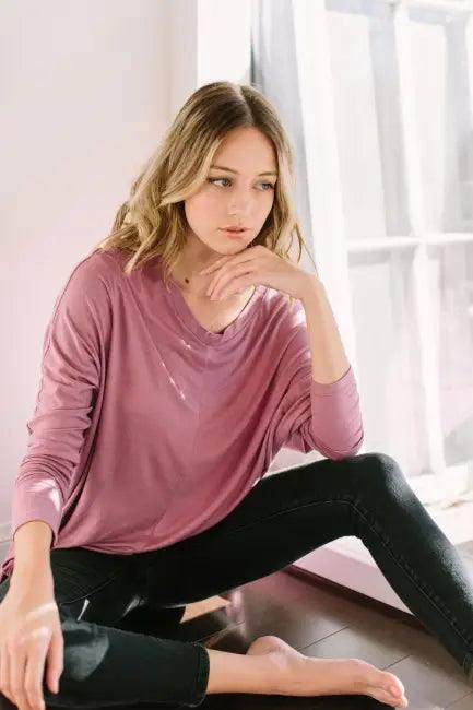 Mauve Long-Sleeved Dolman Sleeve Knit Tunic Blouse for Comfort - Estalios