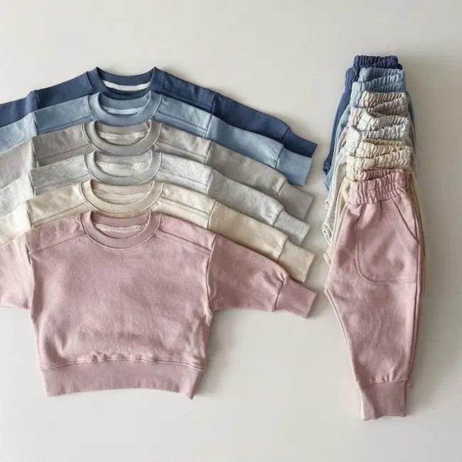 Cozy Mauve Matching Sweatshirt and Sweatpants Set for Kids - Estalios