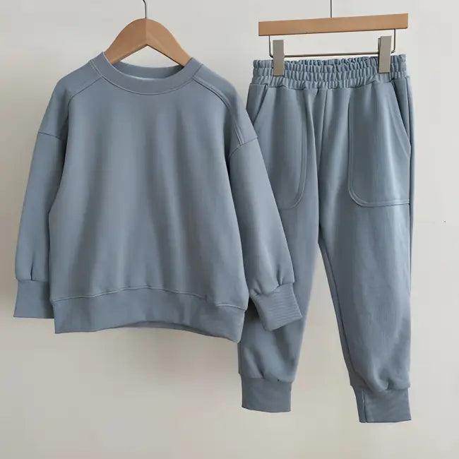 Cozy Mauve Matching Sweatshirt and Sweatpants Set for Kids - Estalios