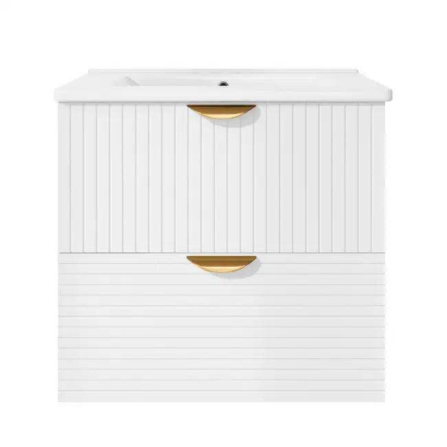 Chic White Vanity with Gold Hardware for Stylish Bathrooms - Estalios