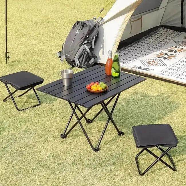 Portable Khaki Folding Stool with Zippered Case for Comfort - Estalios