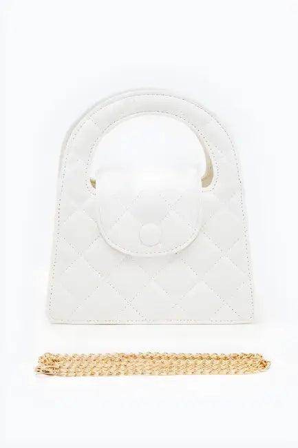 Chic Quilted Handbag with Luxe Gold Chain for Elegance - Estalios