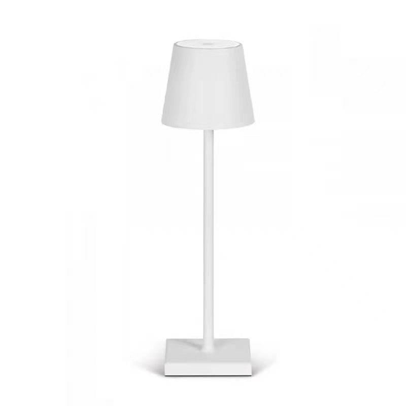 Sleek Metal Touch Lamp - Dimmable & Stylish Lighting Solution - Estalios