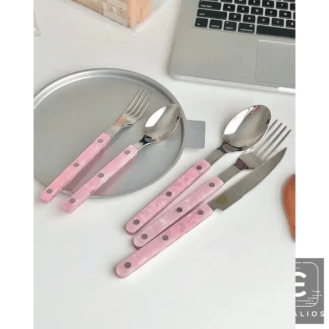 Chic Pink Perfection Cutlery and Plate Set for Elegance - Estalios