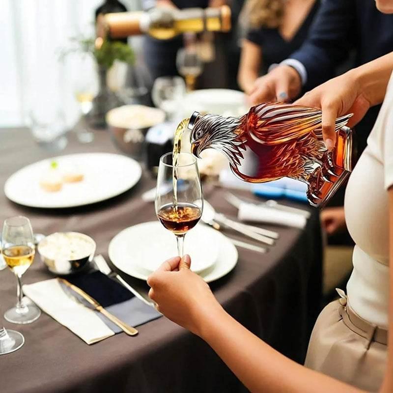Soaring Spirits: The Eagle Decanter! - Estalios