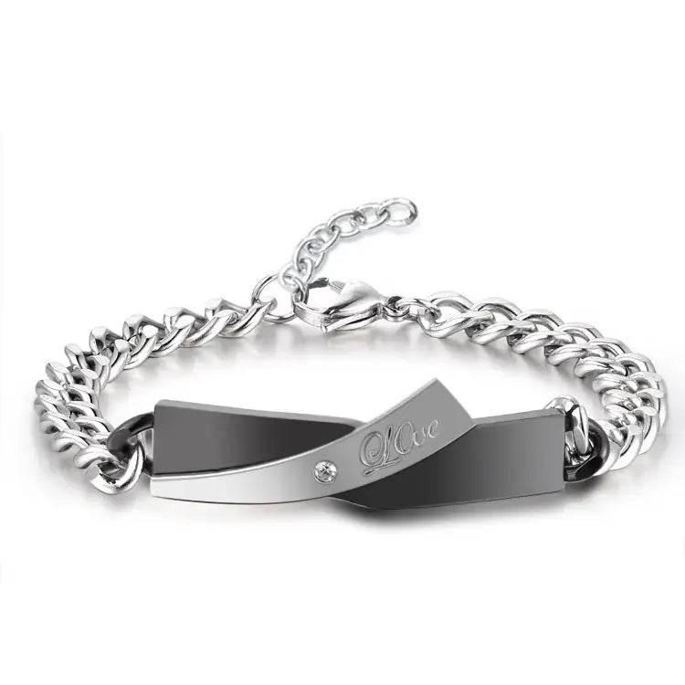 Twisted Fate Bracelet: Ignite Your Connection - Estalios