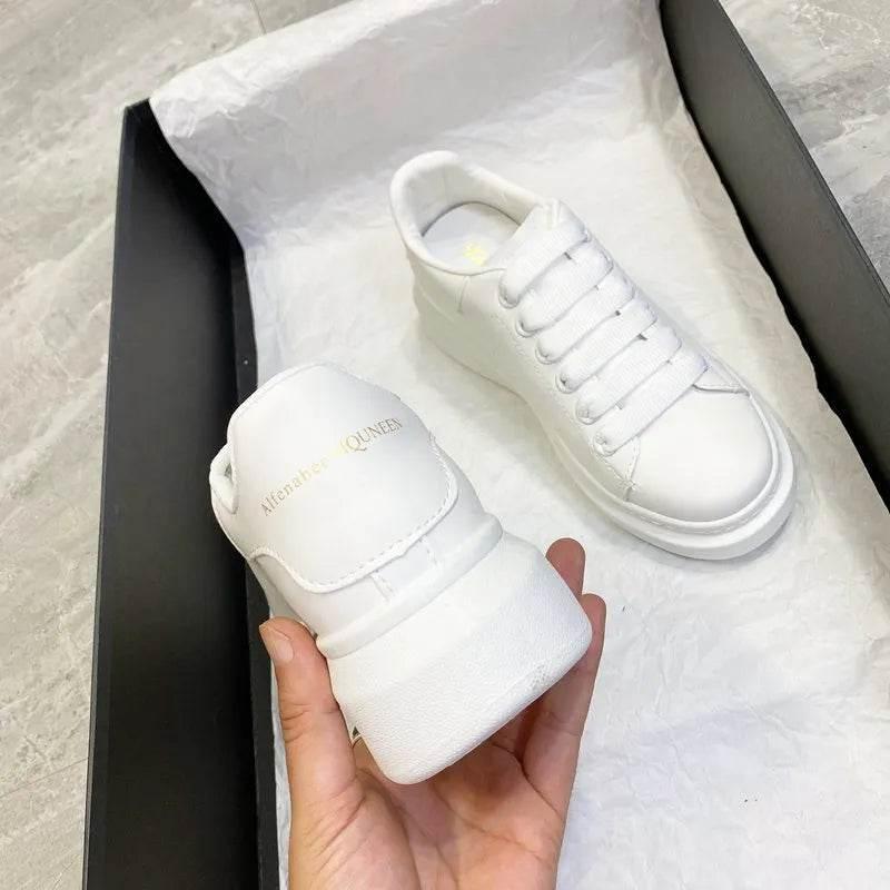 Elevate Your Style: Platform Perfection Sneakers! - Estalios