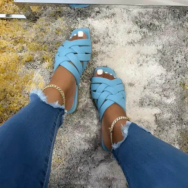 Stylish Pink and White Woven Slide Sandals for Summer Vibes - Estalios