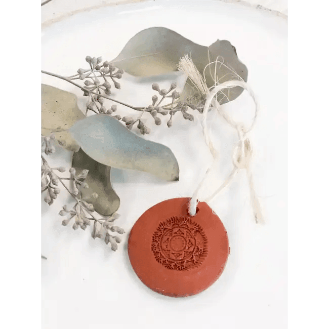 Terracotta Mandala Ornament for Relaxing Essential Oil Diffusing - Estalios