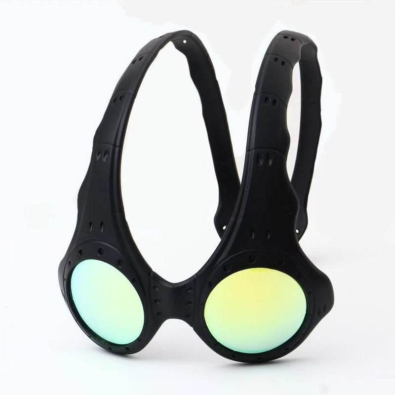 Steampunk Vision: Goggles of Tomorrow! Gear up for adventure with these awesome Silver Steampunk Goggles, blending Victorian style with futuristic flair. Stand - Estalios