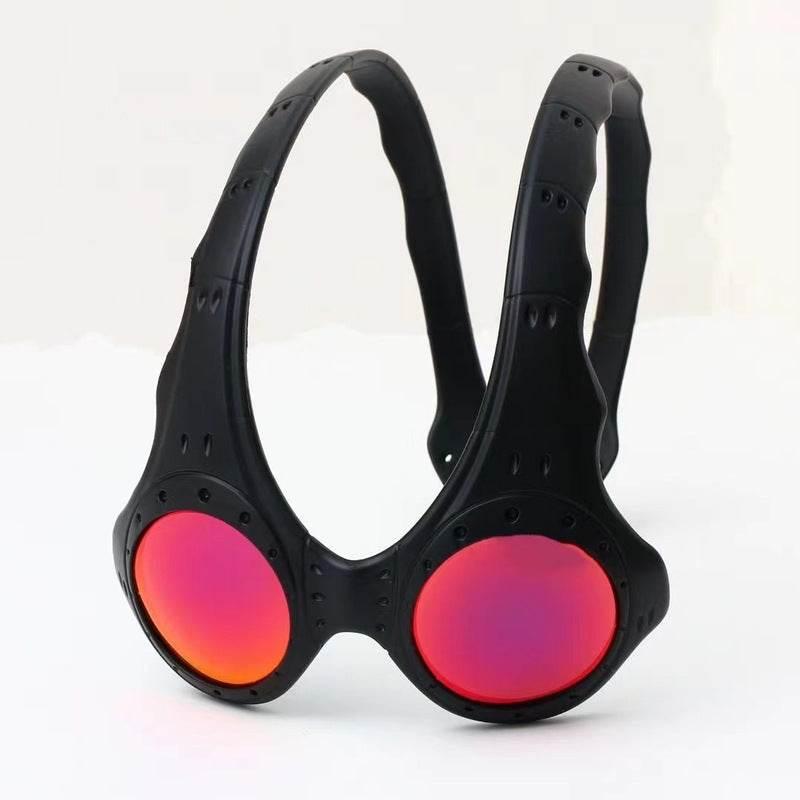 Steampunk Vision: Goggles of Tomorrow! Gear up for adventure with these awesome Silver Steampunk Goggles, blending Victorian style with futuristic flair. Stand - Estalios