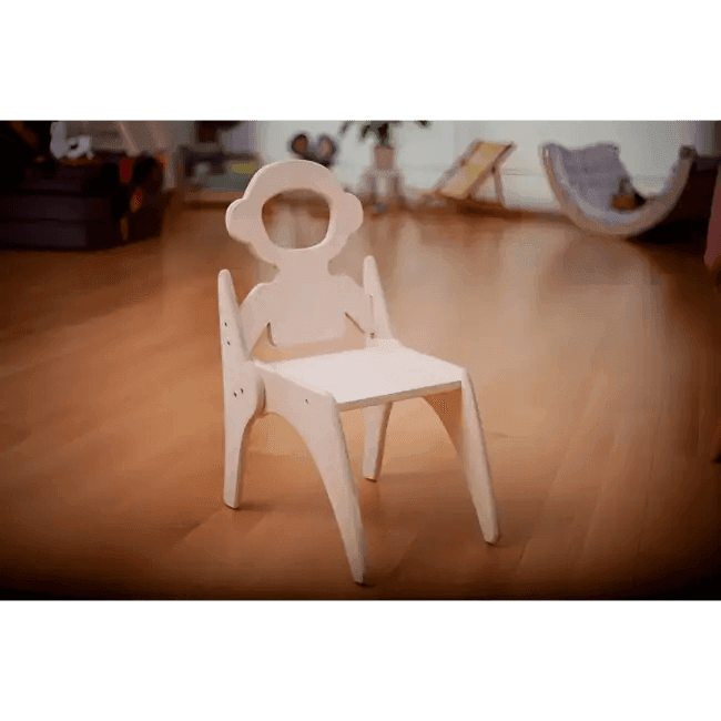 Adventure Awaits with the Wooden Monkey Table Set - Estalios