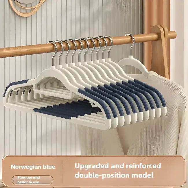 Elevate Your Closet with Curved Non Slip Hangers - Estalios