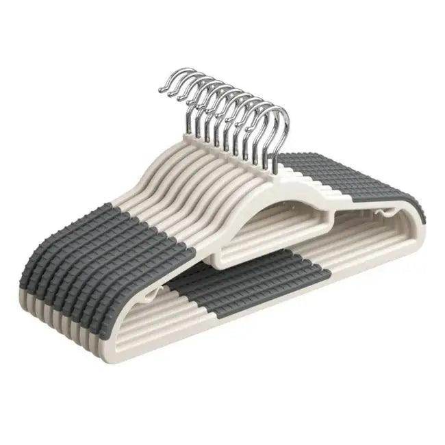 Elevate Your Closet with Curved Non Slip Hangers - Estalios