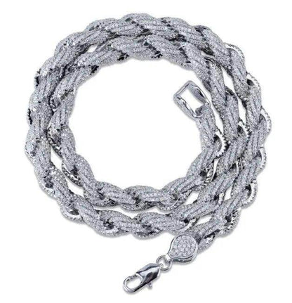 Unleash Sparkle: Stunning Diamond-Studded Silver Chain - Estalios