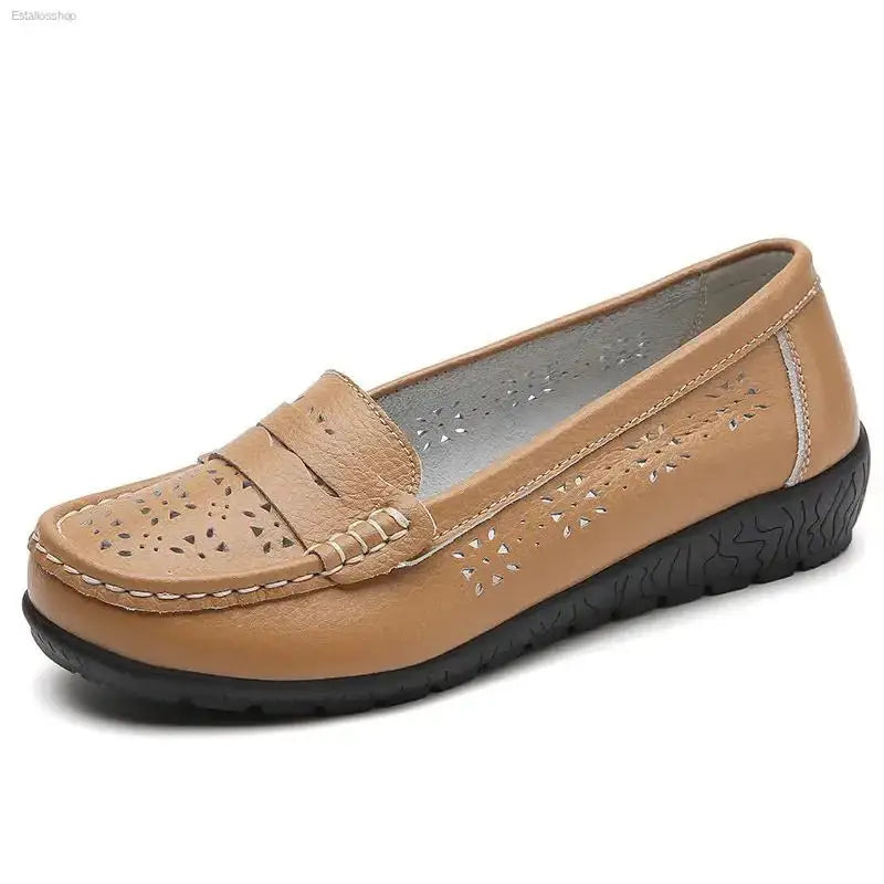 2024 Casual Women's Hollow Bean Shoes with Breathable Cow Muscle Soles for Nurses and Busy Moms - EstaliosShop