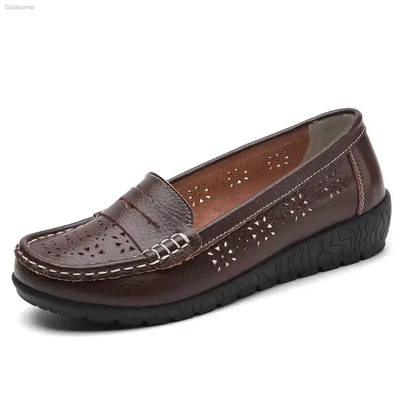 2024 Casual Women's Hollow Bean Shoes with Breathable Cow Muscle Soles for Nurses and Busy Moms - EstaliosShop