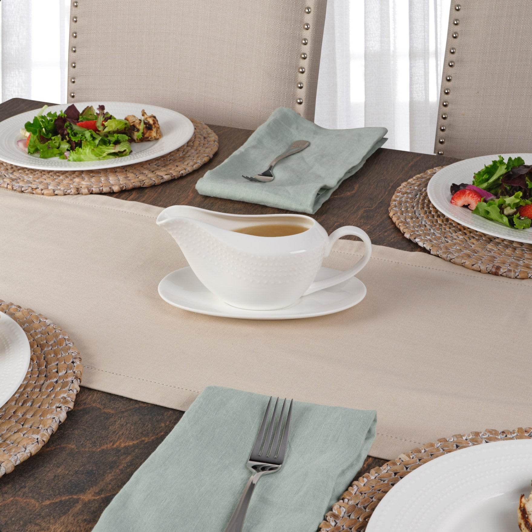 Nellie Gravy Boat with Saucer for Elegant Serving - Estalios