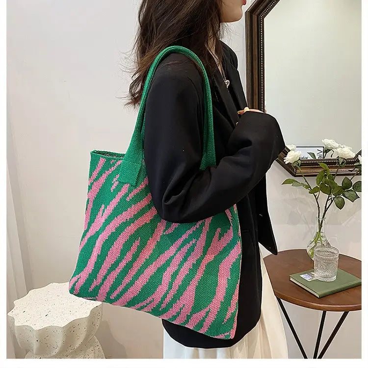 Tote New Large Capacity Single Shoulder Zebra Pattern Knitted Bag Women