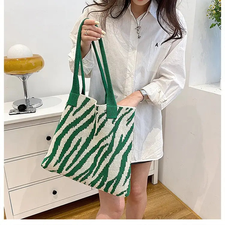 Tote New Large Capacity Single Shoulder Zebra Pattern Knitted Bag Women