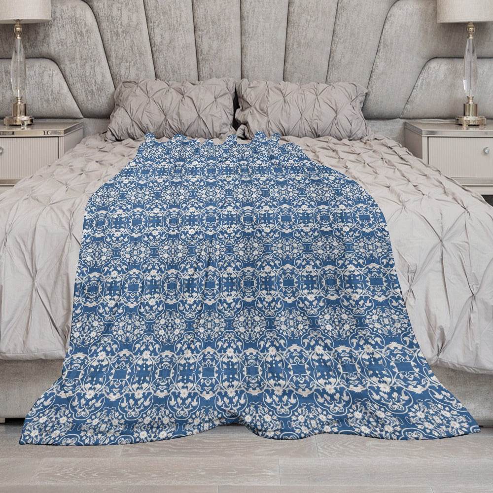 Ultra-Soft Flannel Blanket Multiple Sizes - Estalios