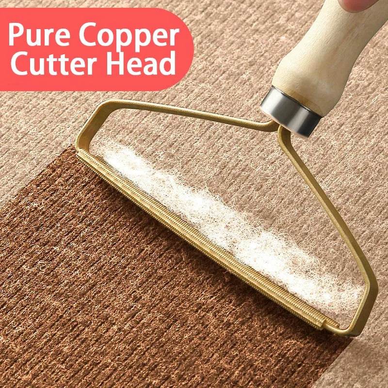 Portable Pet Hair Remover Brush for Easy Fabric Cleaning - Estalios