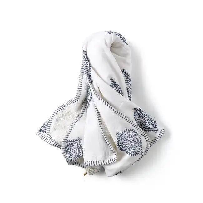 Adorable Hooded Baby Towel with Paisley Magic for Cozy Comfort - Estalios