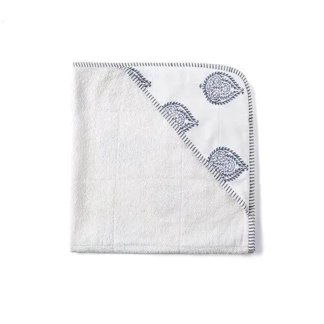 Adorable Hooded Baby Towel with Paisley Magic for Cozy Comfort - Estalios