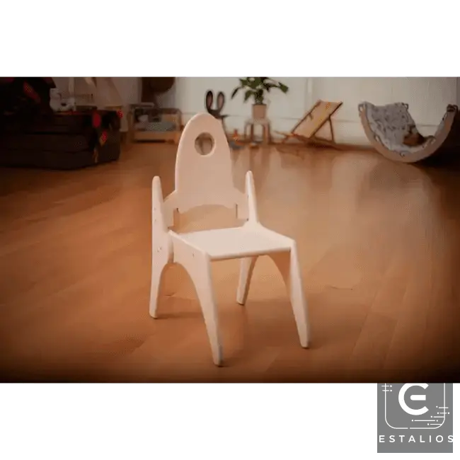 Adventure Awaits with the Wooden Monkey Table Set - Estalios