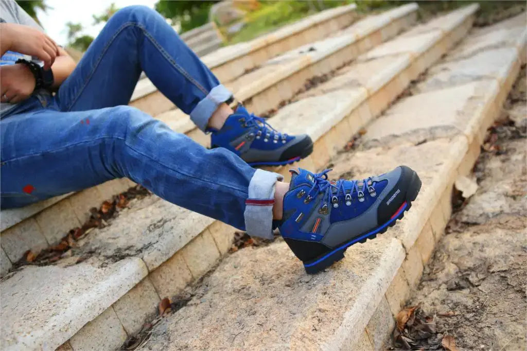 🌲 Ultimate Comfort – Premium Waterproof Hiking Shoes | Perfect for Outdoor Enthusiasts
