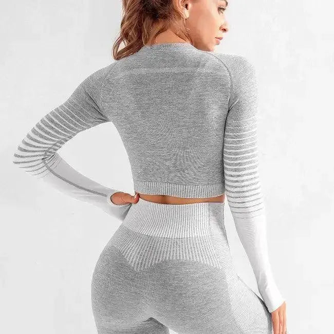 Sporty Chic Gray Pink Crop Set for Active Comfort - Estalios