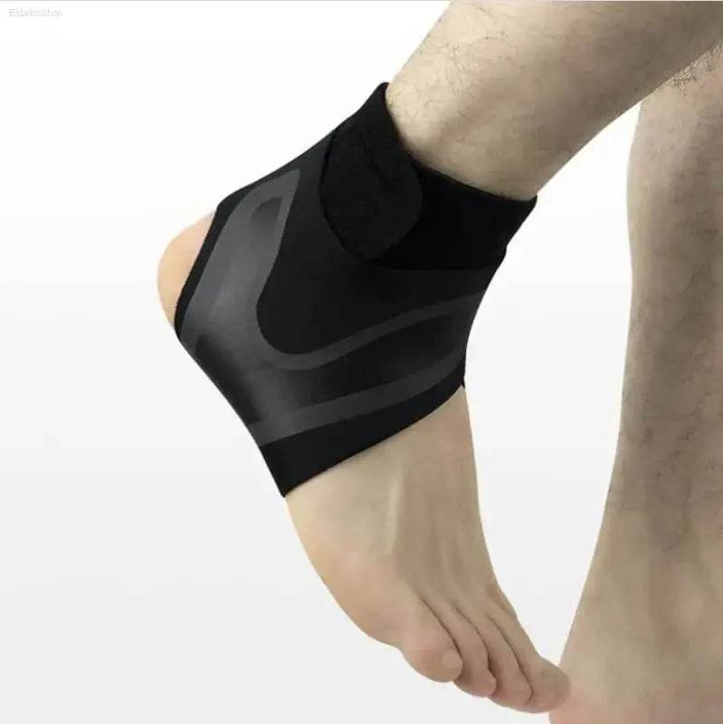Adjustable Ankle Compression Brace Right for Pain Relief - Estalios