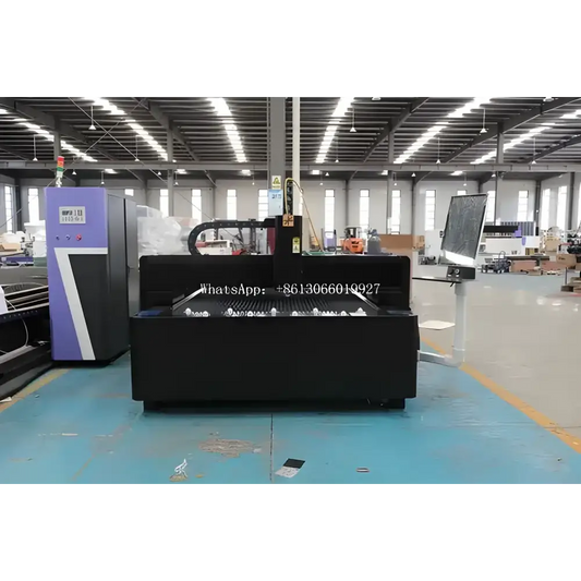 Industrial Laser Cutting Machine AKJ1530F for metal sheets with options 5kw, 2kw, 3kw