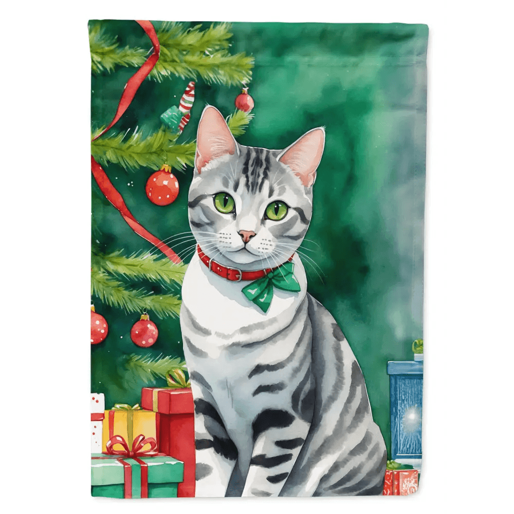 Vibrant American Shorthair Cat Garden Flag for Christmas - Estalios