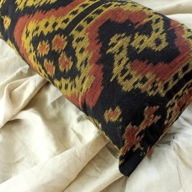 🌺 Artisan Touch – Handwoven Decorative Lumbar Pillow ’Java Tribe’ | Perfect for Adding Tropical Warmth to Your Living