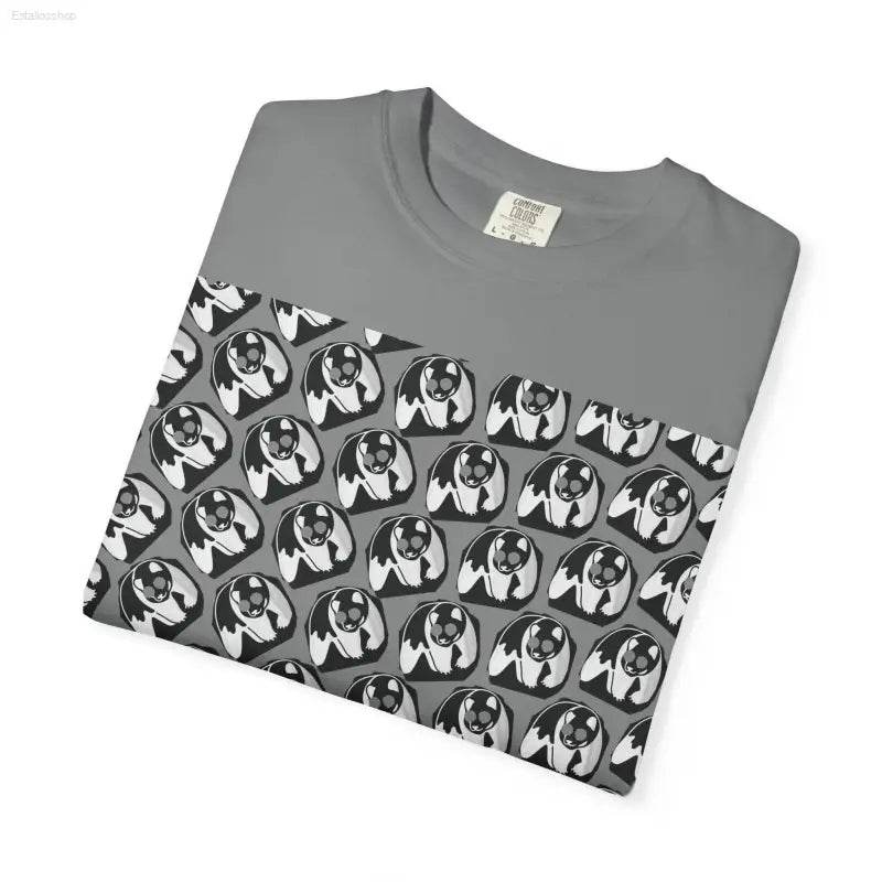 Gray t-shirt with badger pattern.