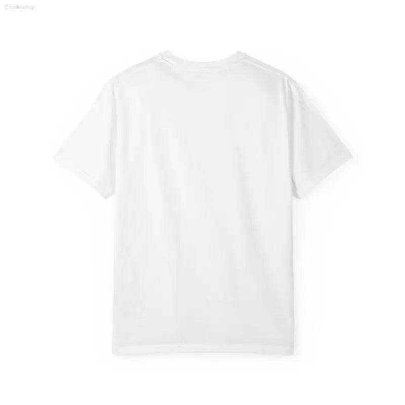 White short-sleeved t-shirt.