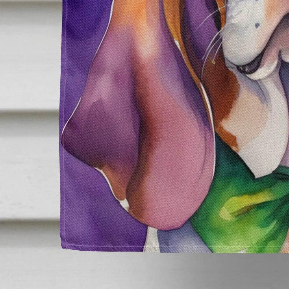 Mardi Gras Basset Hound Flag: Unleash the Purple Party! Okay, here's the product description you asked for: Get ready to celebrate - Estalios
