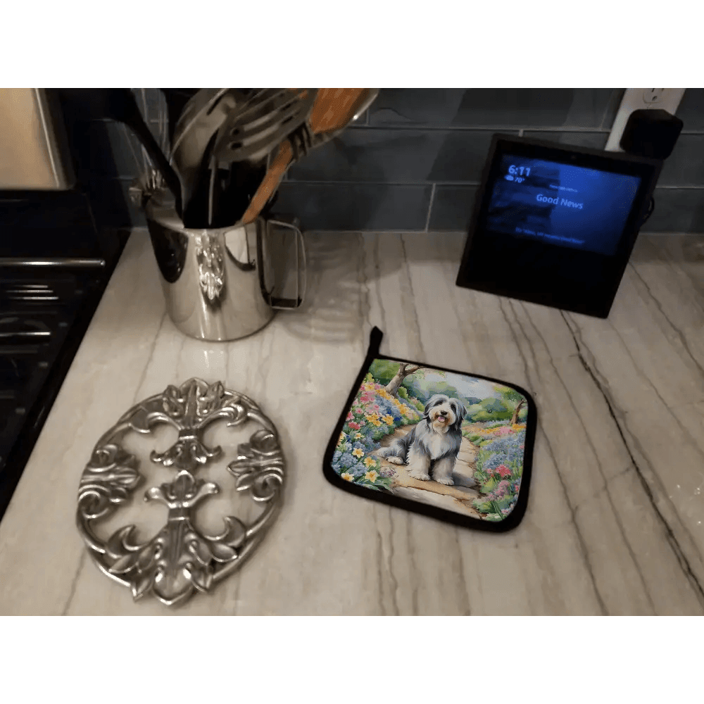 Pawsome Pot Protectors: Dog-gone Cute Pot Holders! Dog-themed Pot Holders are Here! these Aren't just any Pot Holders; - Estalios
