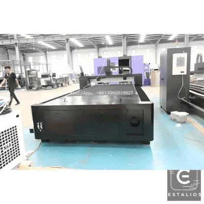 Black Industrial Laser Cutting Machine for Metal Sheets 5kw - Estalios