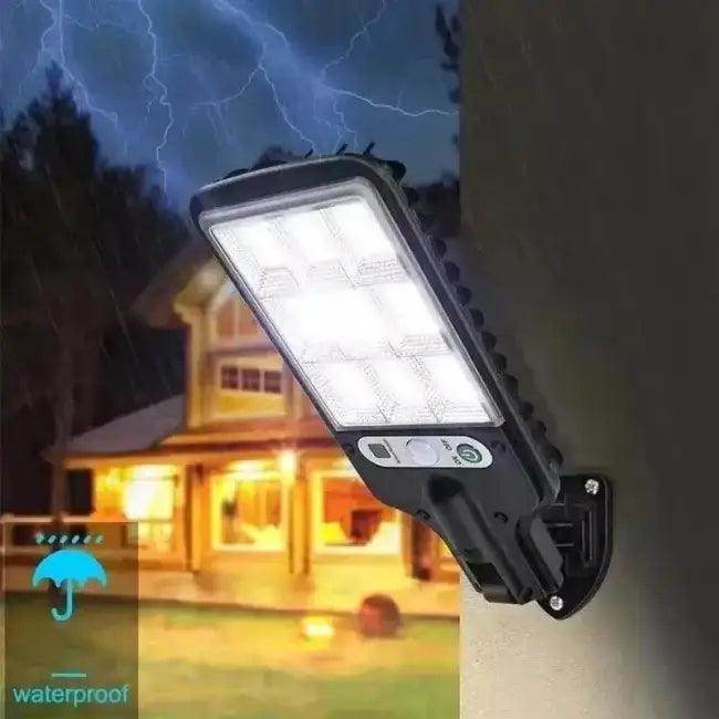 Black Solar Sensor Street Lamp with Remote for Outdoors - Estalios