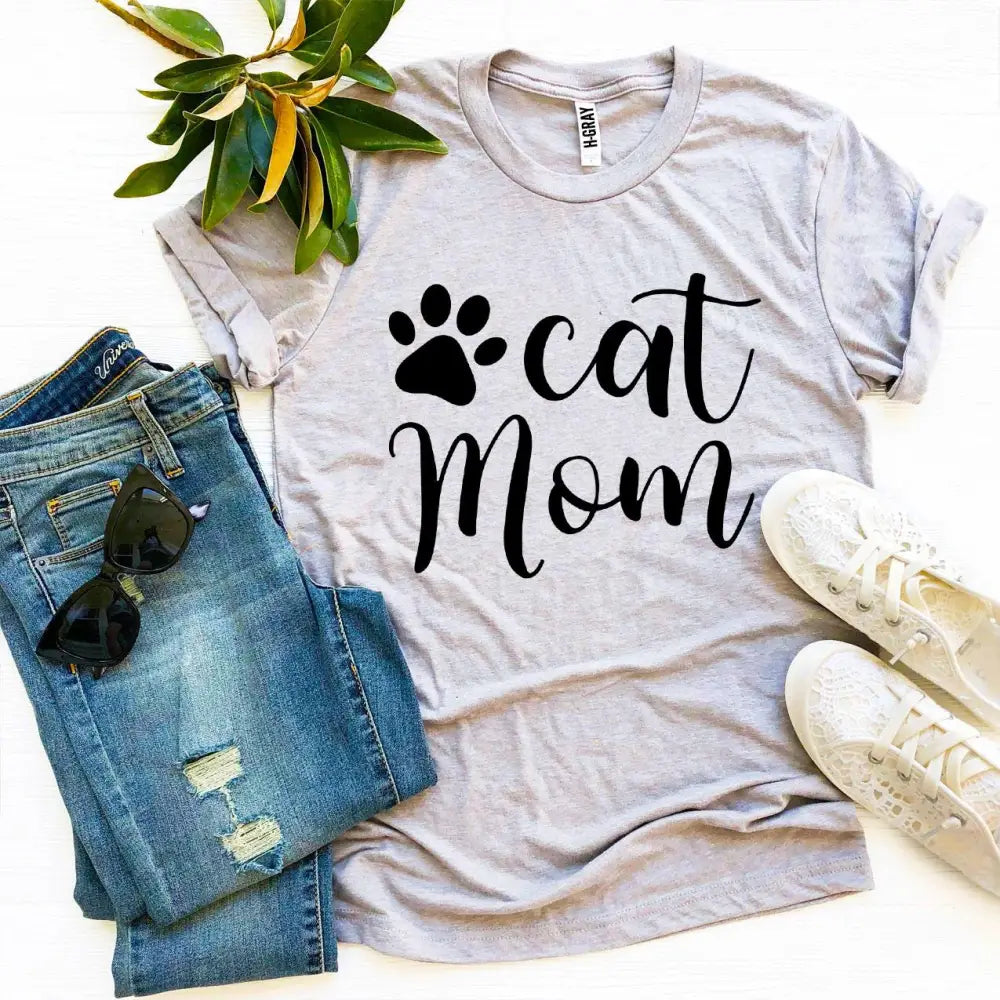 Stylish Cat Mom t-shirt in heather gray sold for all proud cat lovers