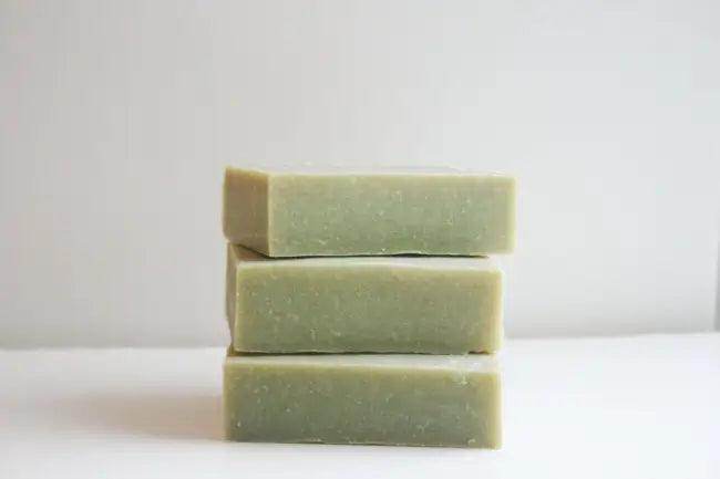 Cedarwood Sage Soap Bars for Freshness and Cleanliness - Estalios